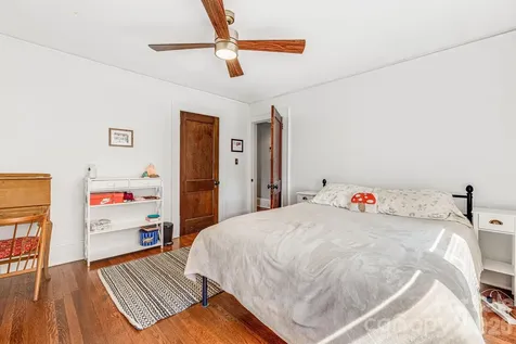 18 Robinwood Avenue Asheville NC 28806