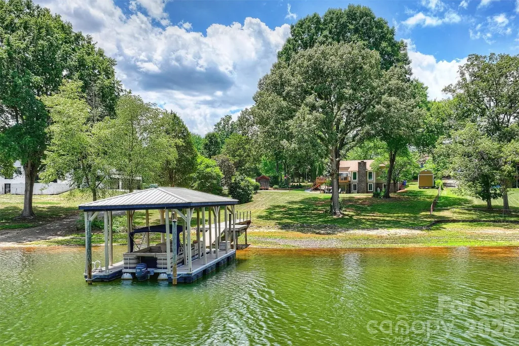 113 Skippers Cove Lane Troutman NC 28166