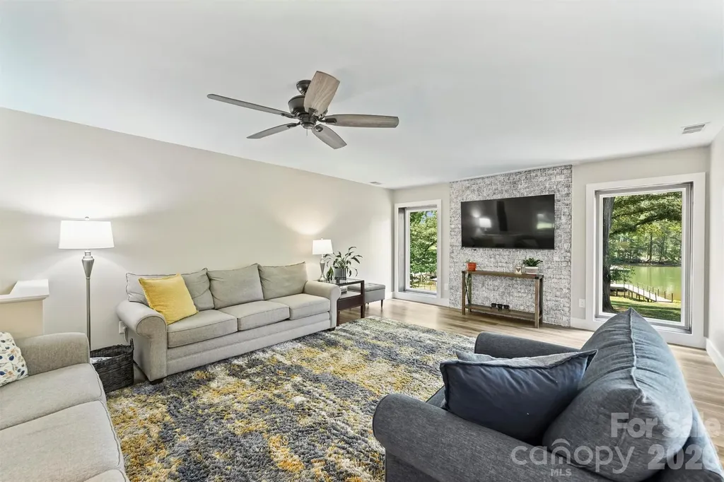 113 Skippers Cove Lane Troutman NC 28166