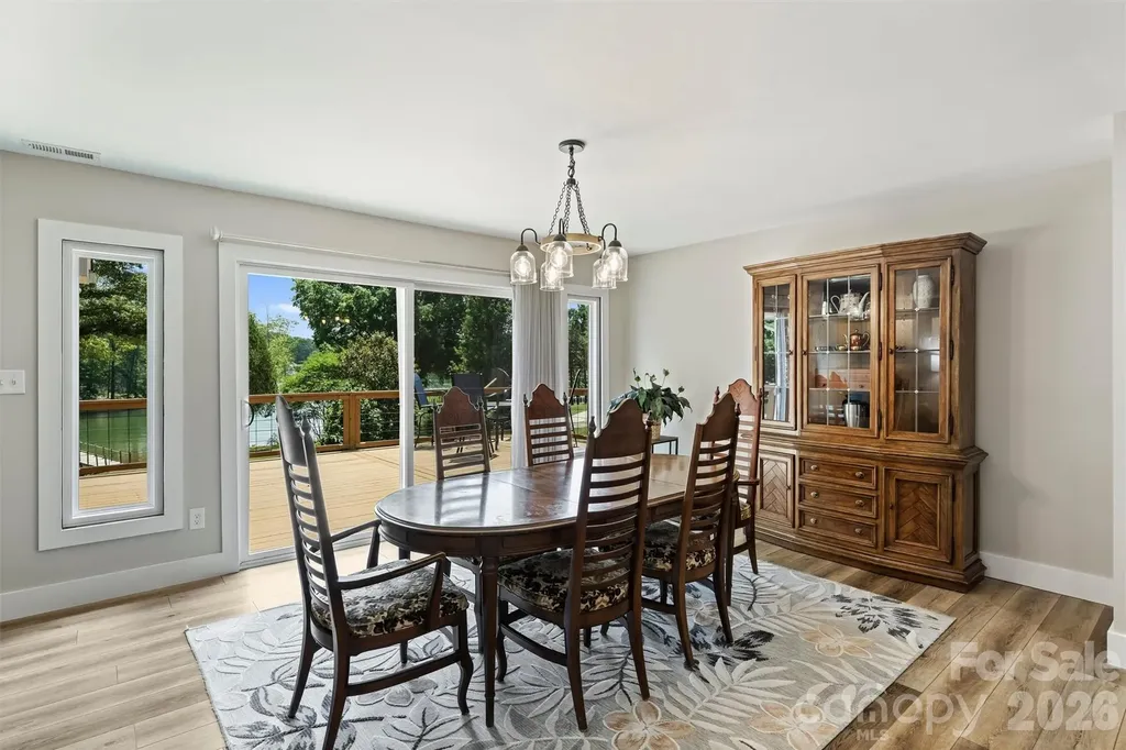 113 Skippers Cove Lane Troutman NC 28166
