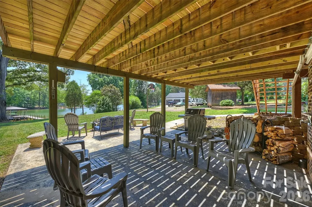 113 Skippers Cove Lane Troutman NC 28166