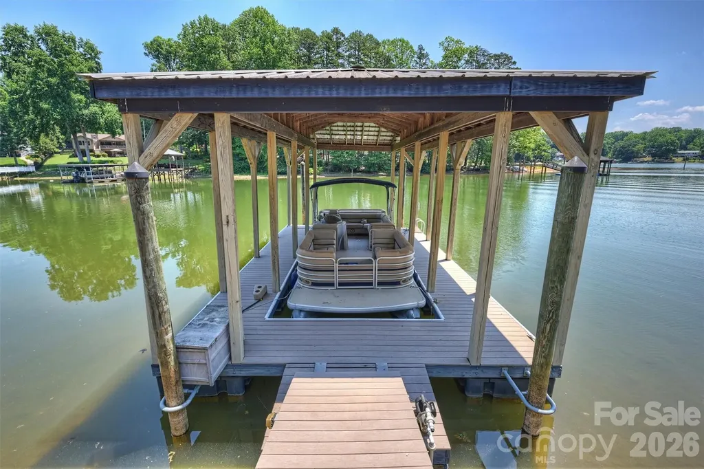 113 Skippers Cove Lane Troutman NC 28166