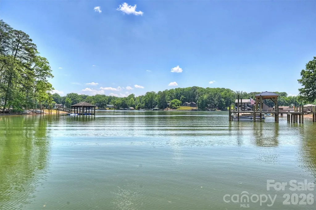 113 Skippers Cove Lane Troutman NC 28166