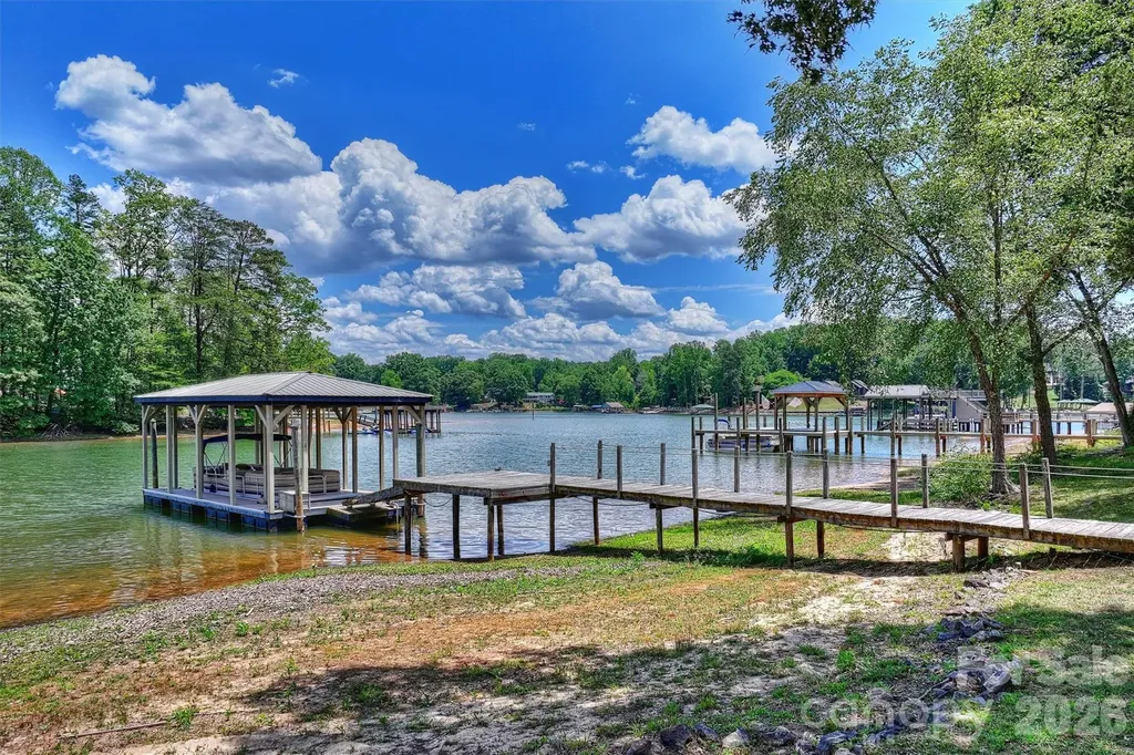 113 Skippers Cove Lane Troutman NC 28166