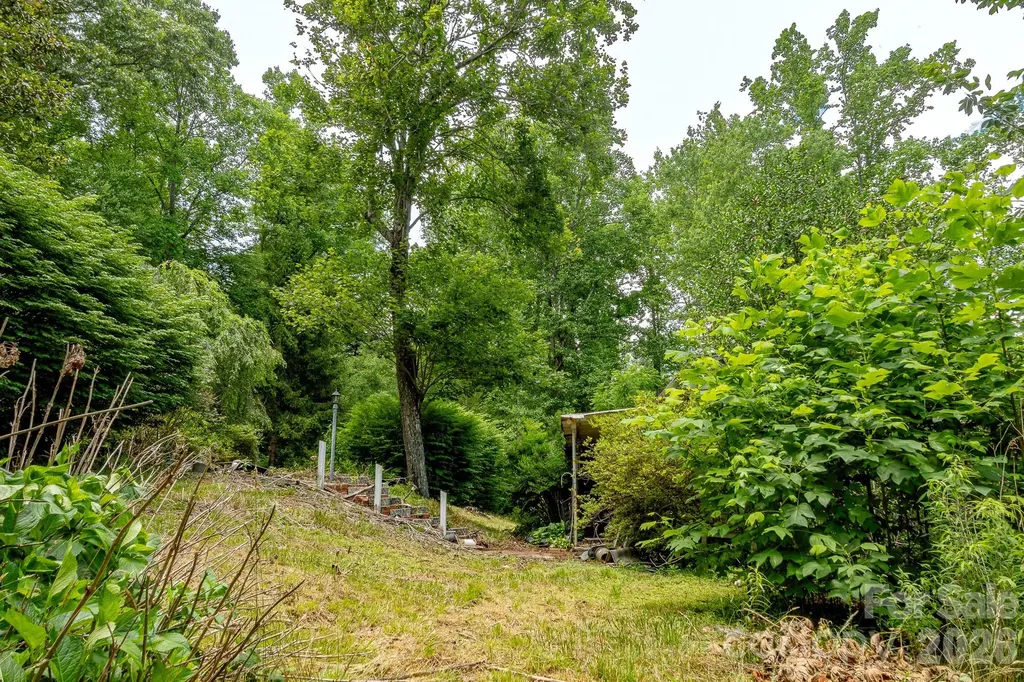 82 Englewood Drive Hendersonville NC 28739