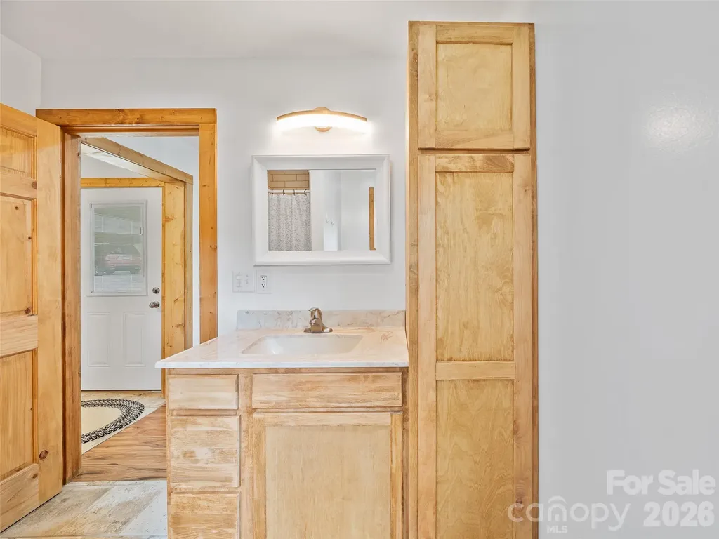 109 Tall Timber Lane Green Mountain NC 28740