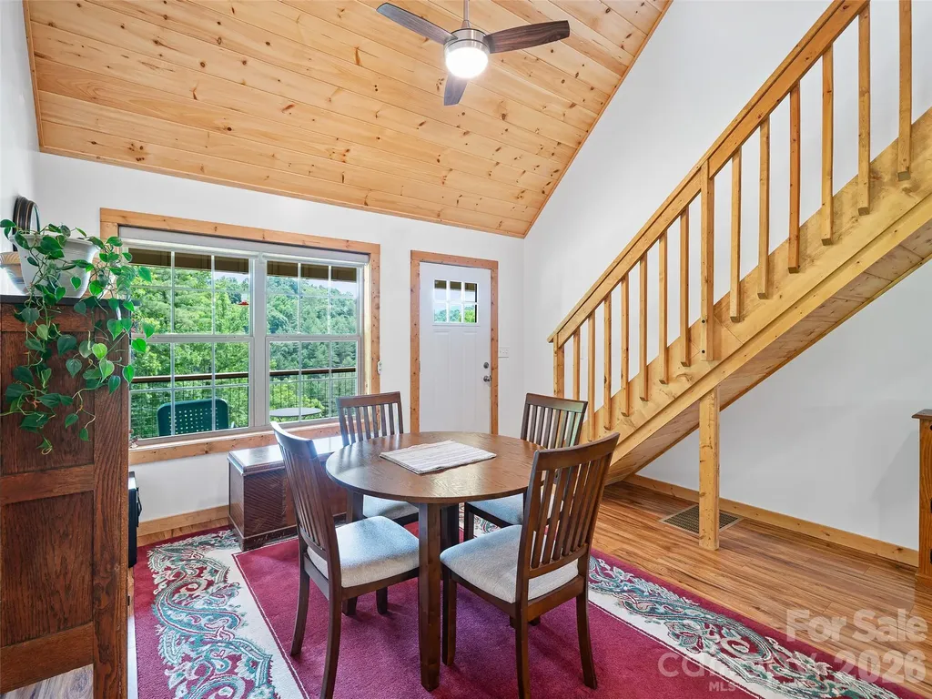 109 Tall Timber Lane Green Mountain NC 28740
