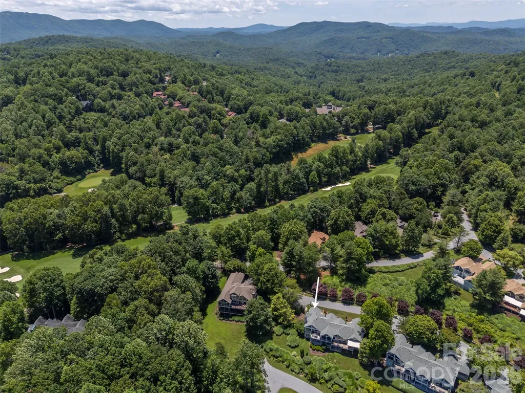 2 Meadow Ridge Lane Hendersonville NC 28739