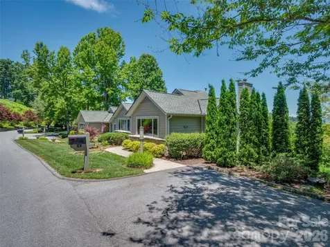 2 Meadow Ridge Lane Hendersonville NC 28739