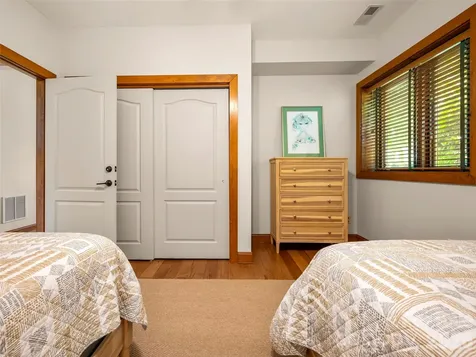 2 Meadow Ridge Lane Hendersonville NC 28739