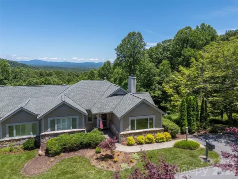 2 Meadow Ridge Lane Hendersonville NC 28739