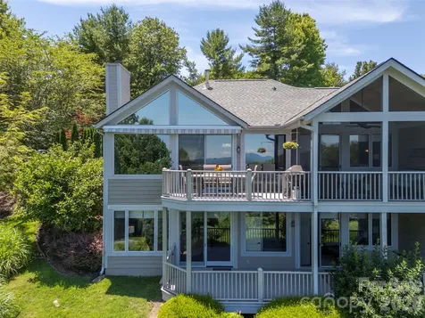 2 Meadow Ridge Lane Hendersonville NC 28739