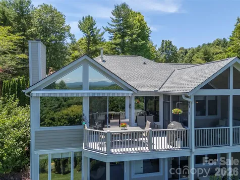 2 Meadow Ridge Lane Hendersonville NC 28739