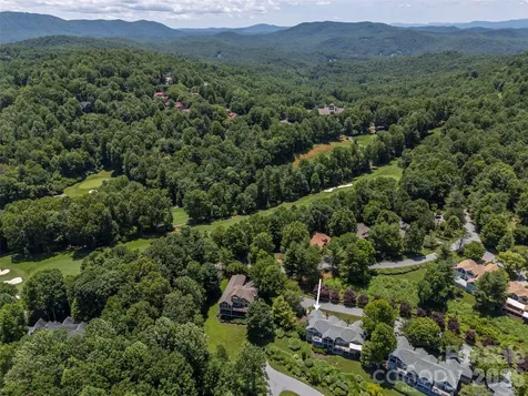 2 Meadow Ridge Lane Hendersonville NC 28739