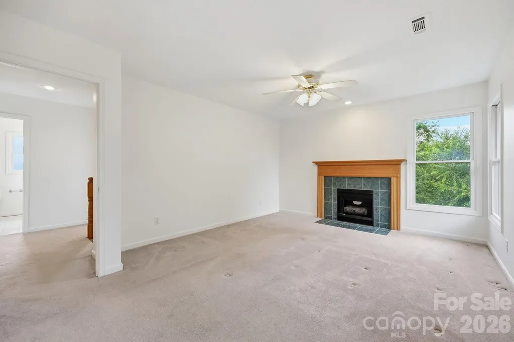 1091 Windswept Ridge Road Marshall NC 28753