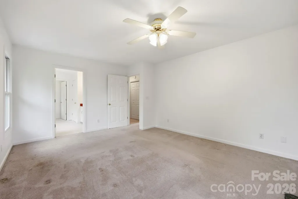 1091 Windswept Ridge Road Marshall NC 28753