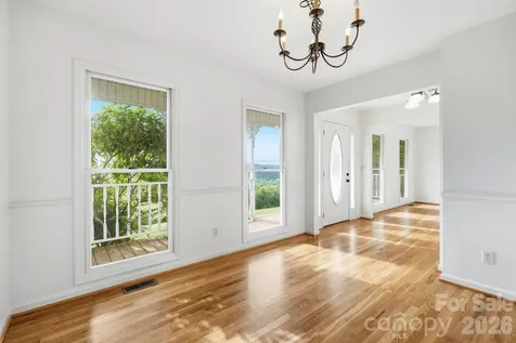 1091 Windswept Ridge Road Marshall NC 28753