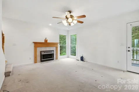 1091 Windswept Ridge Road Marshall NC 28753