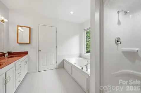 1091 Windswept Ridge Road Marshall NC 28753