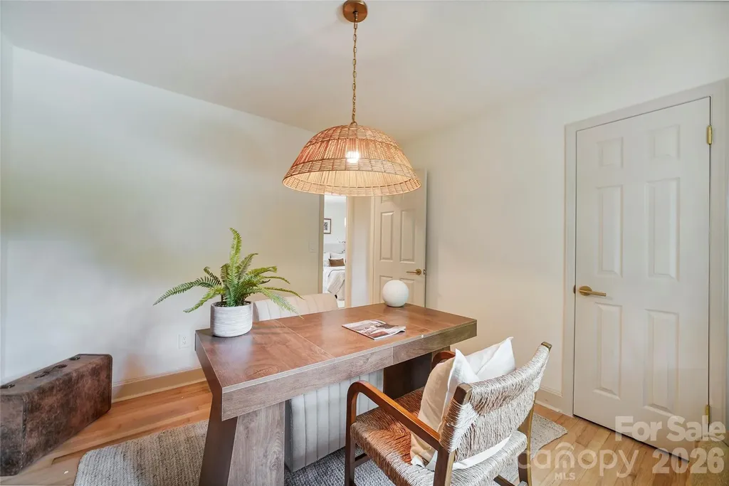 7008 Brynhurst Drive Charlotte NC 28210