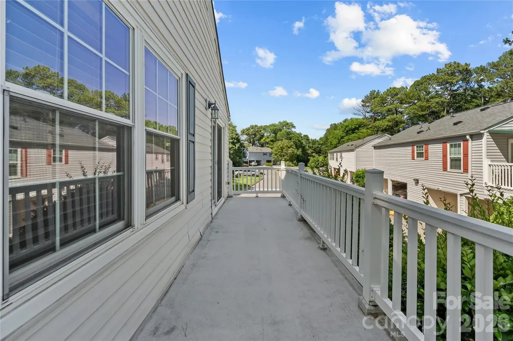 8521 Castle Pine Court Charlotte NC 28226