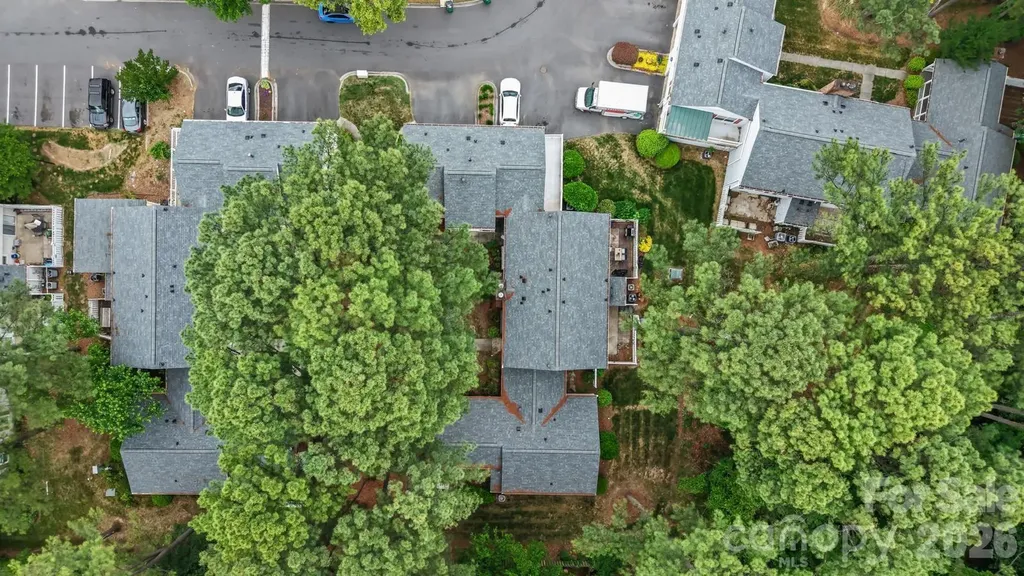 8521 Castle Pine Court Charlotte NC 28226