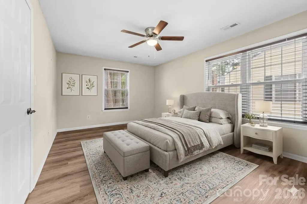 8521 Castle Pine Court Charlotte NC 28226