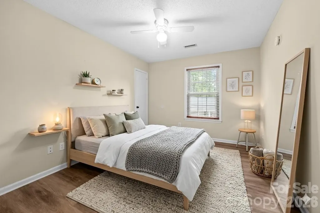 8521 Castle Pine Court Charlotte NC 28226
