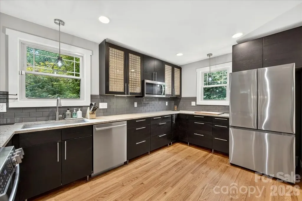 2120 Dalehurst Drive Charlotte NC 28205