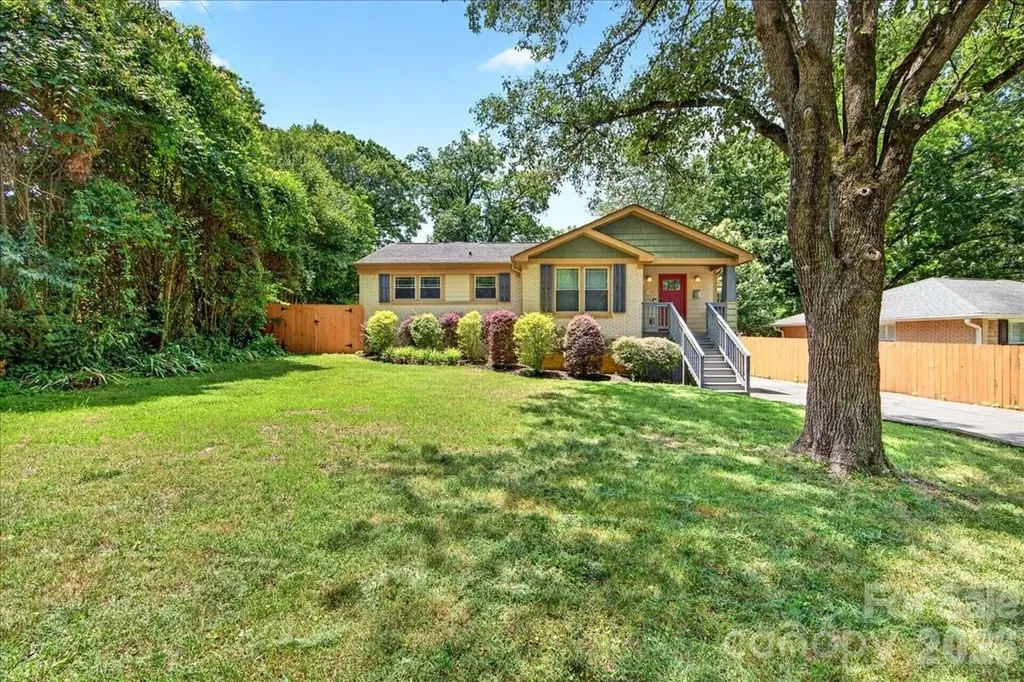 2120 Dalehurst Drive Charlotte NC 28205