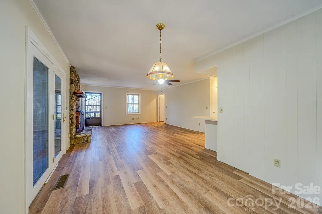 410 Avena Road Black Mountain NC 28711