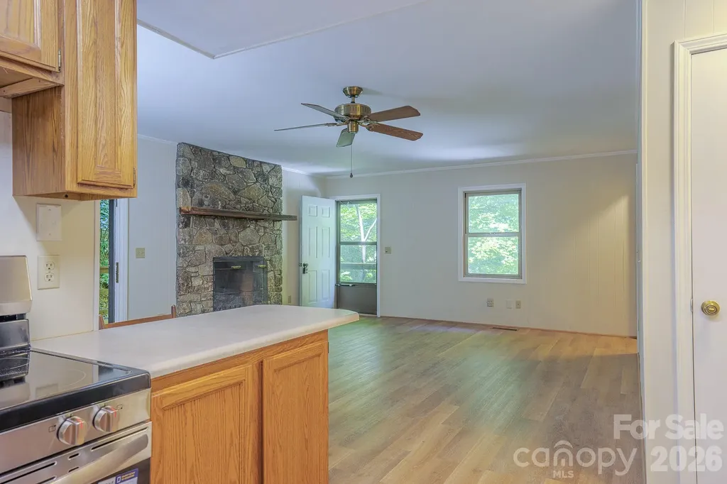 410 Avena Road Black Mountain NC 28711