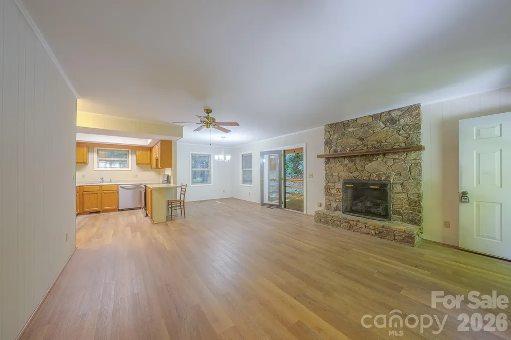 410 Avena Road Black Mountain NC 28711