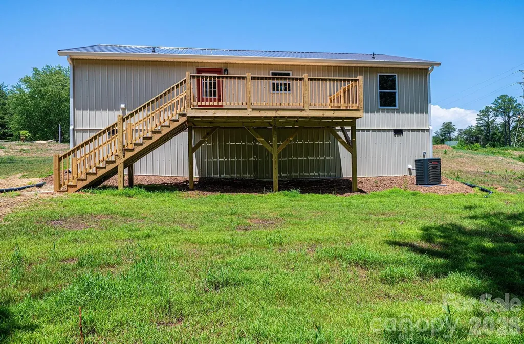 2033 Bailey Drive Hickory NC 28601