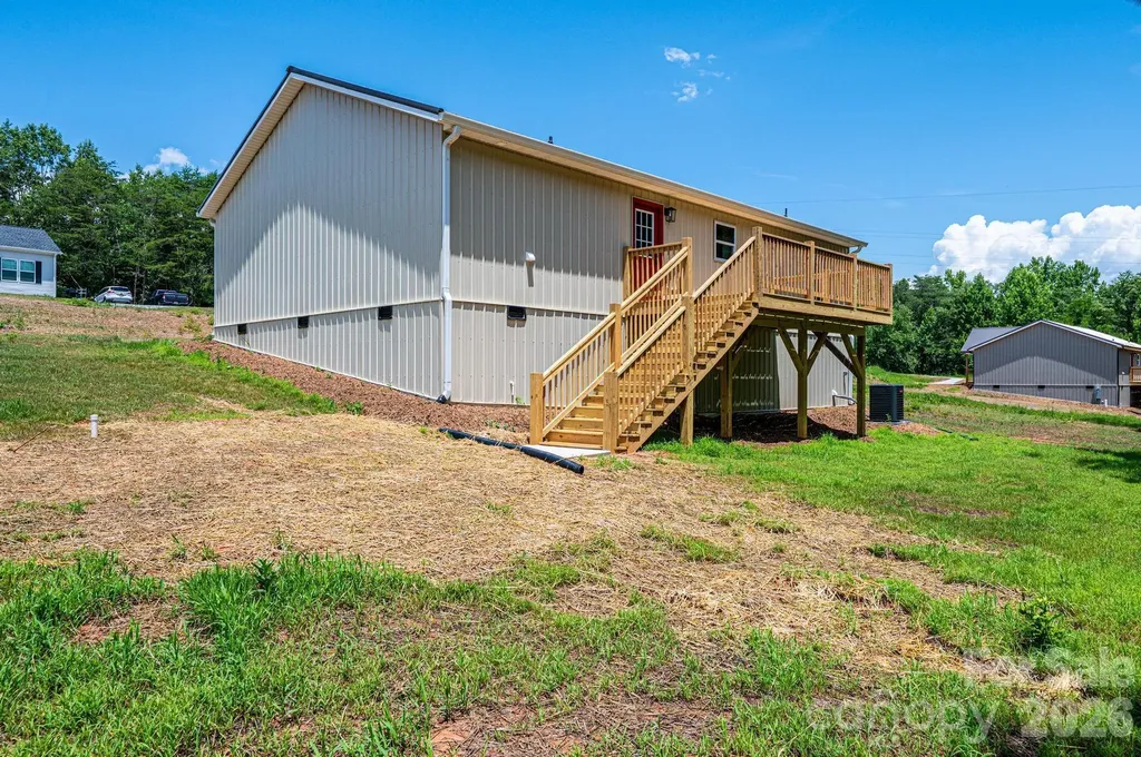 2033 Bailey Drive Hickory NC 28601