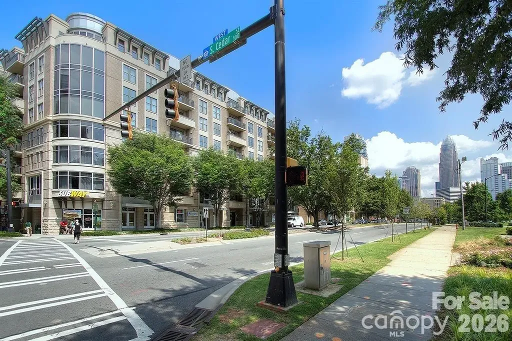 718 W Trade Street Charlotte NC 28202