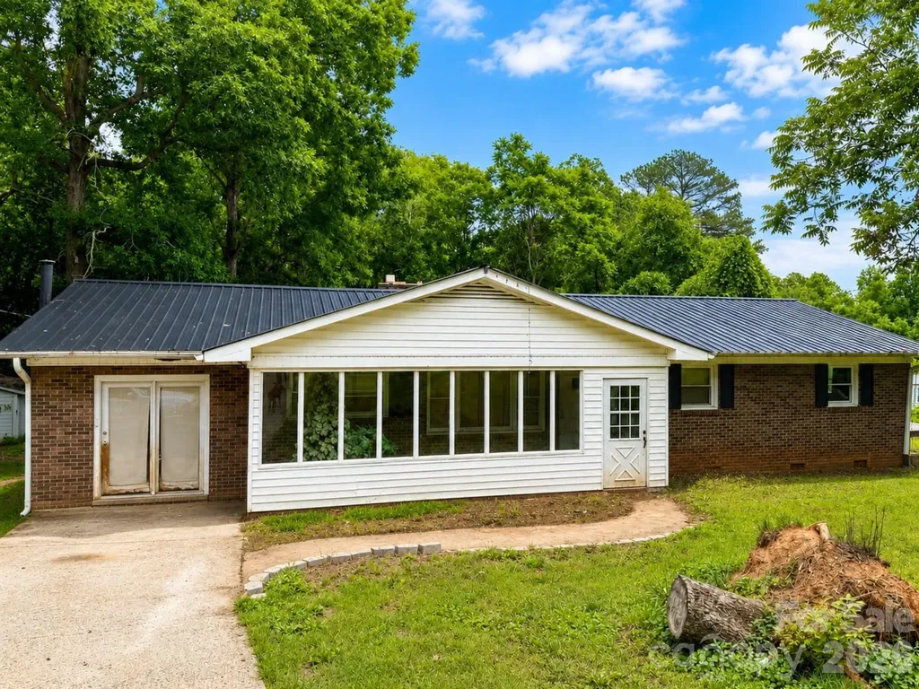 886 Pearidge Road Bostic NC 28018