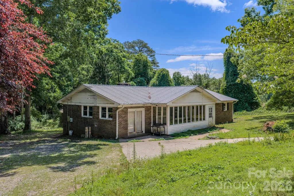 886 Pearidge Road Bostic NC 28018