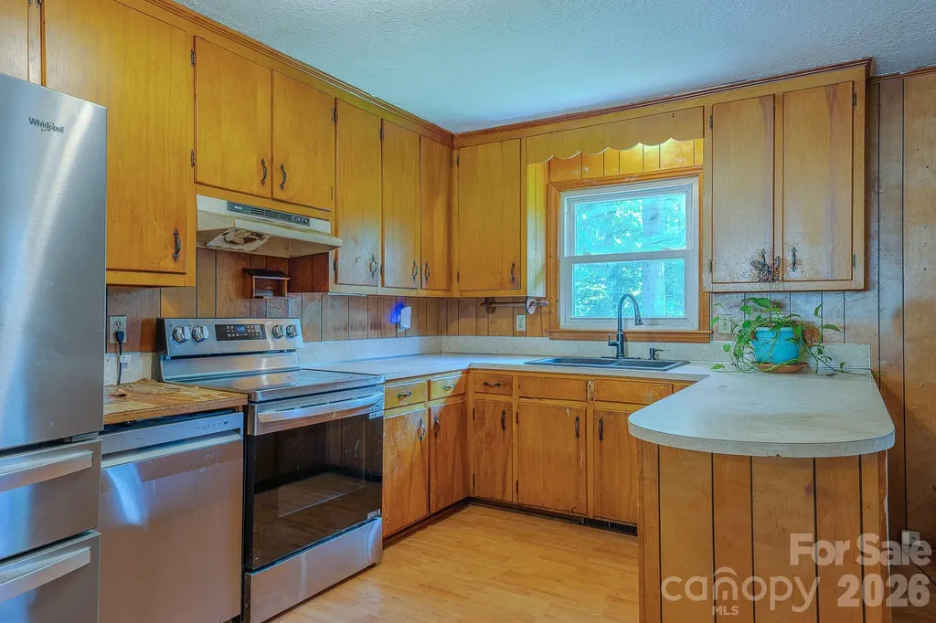 886 Pearidge Road Bostic NC 28018