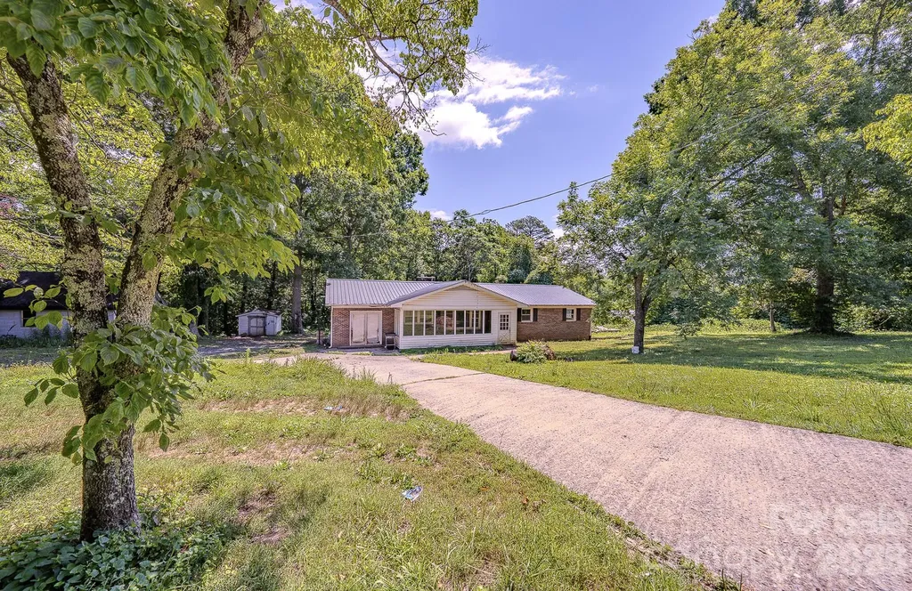 886 Pearidge Road Bostic NC 28018