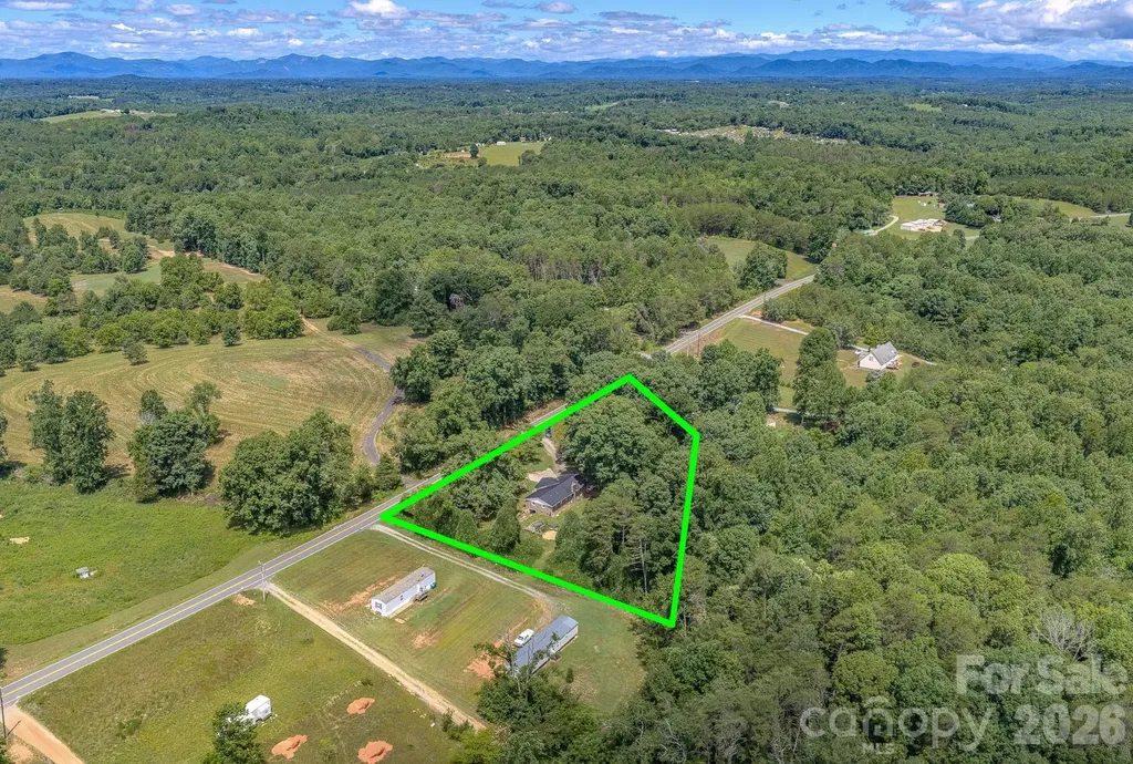 886 Pearidge Road Bostic NC 28018