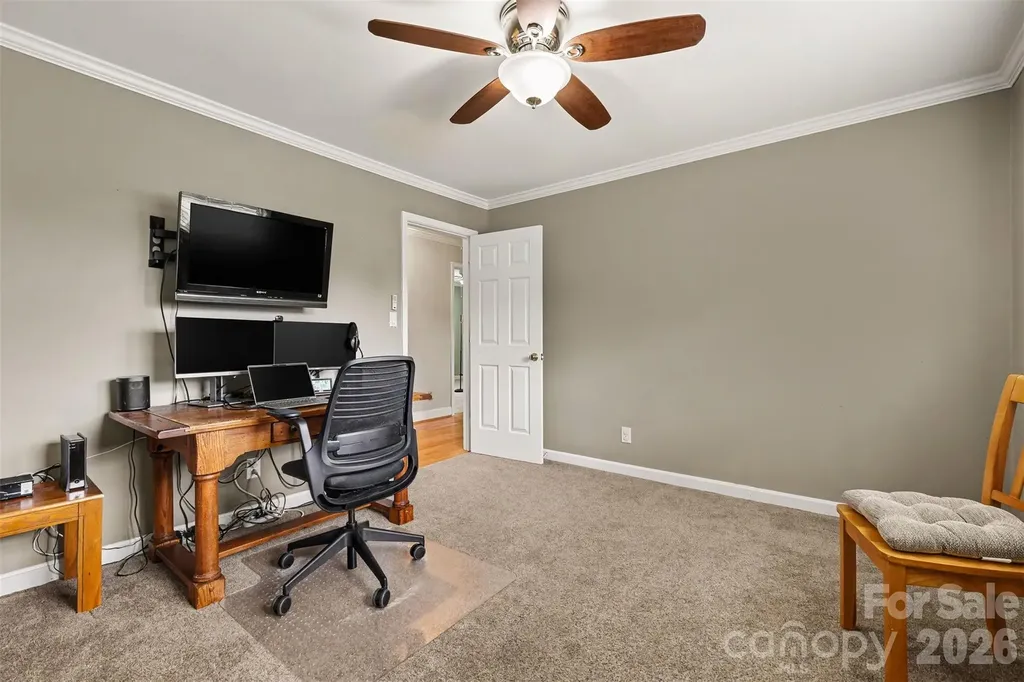 114 Carderock Court Charlotte NC 28214