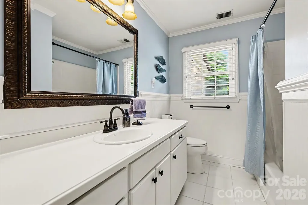 114 Carderock Court Charlotte NC 28214