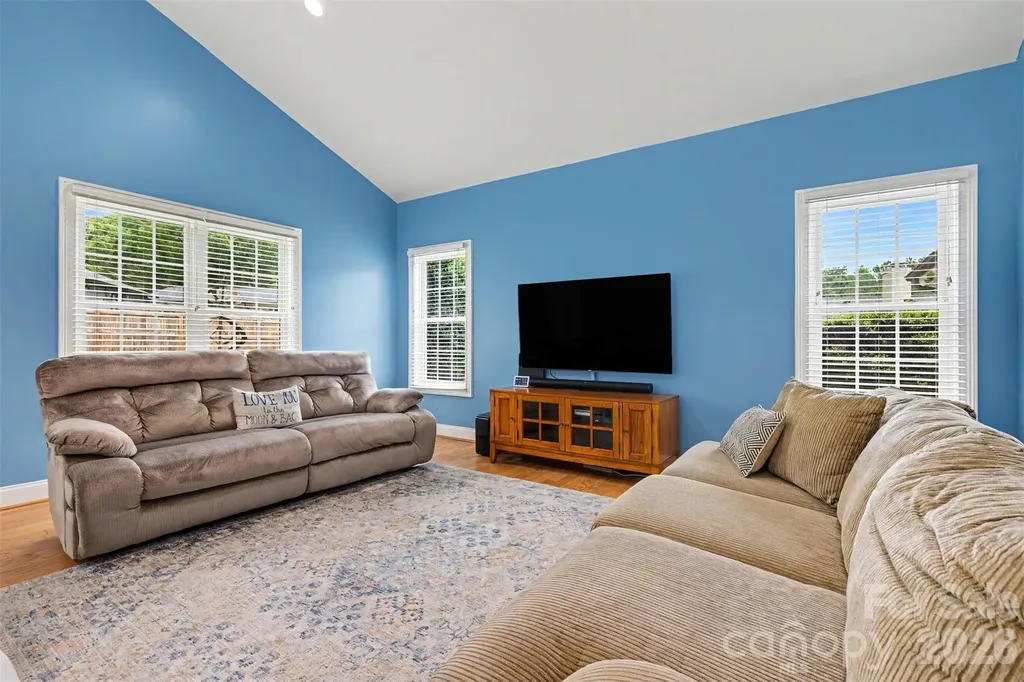 114 Carderock Court Charlotte NC 28214