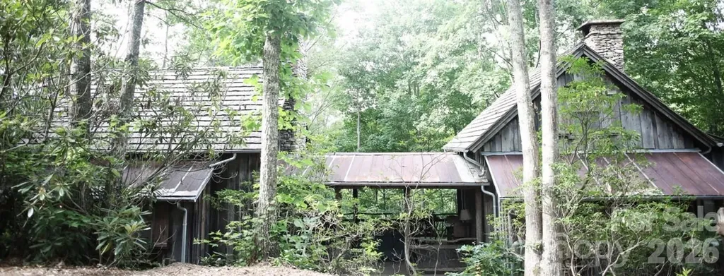 139 (#30) Boarding House Way Sylva NC 28779