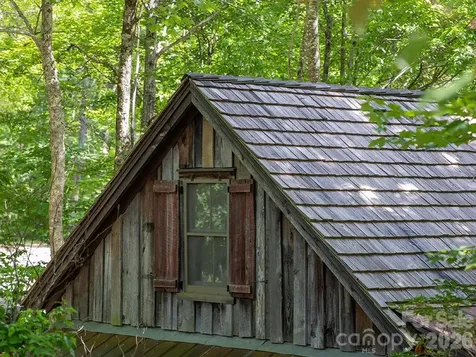 139 (#30) Boarding House Way Sylva NC 28779