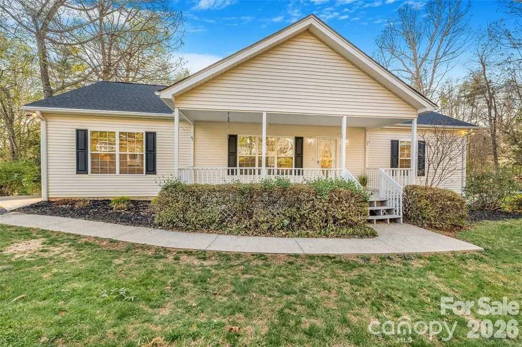 15 Rasada Drive Weaverville NC 28787