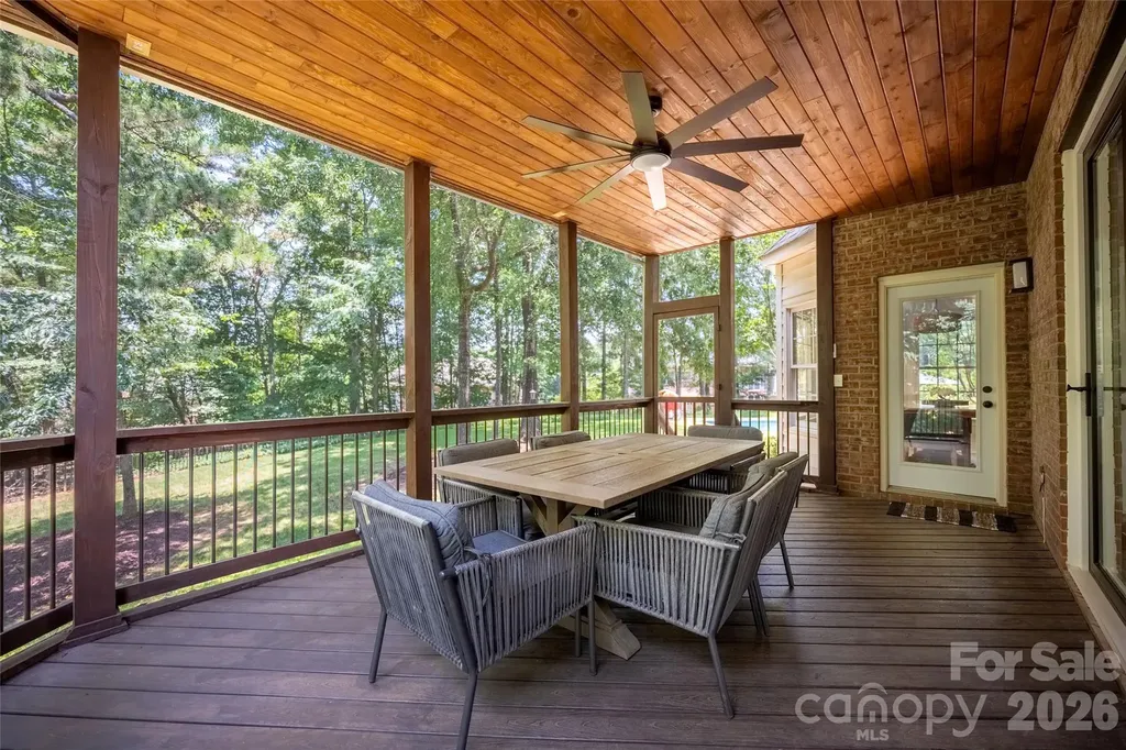 5434 Stallworth Drive Charlotte NC 28226