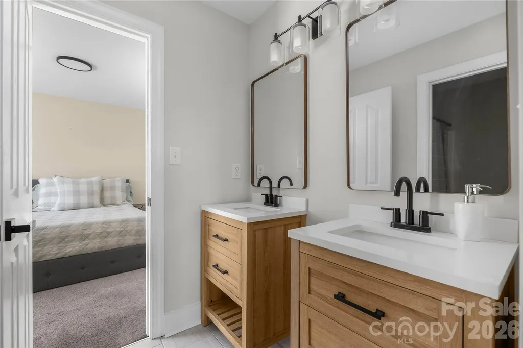5434 Stallworth Drive Charlotte NC 28226