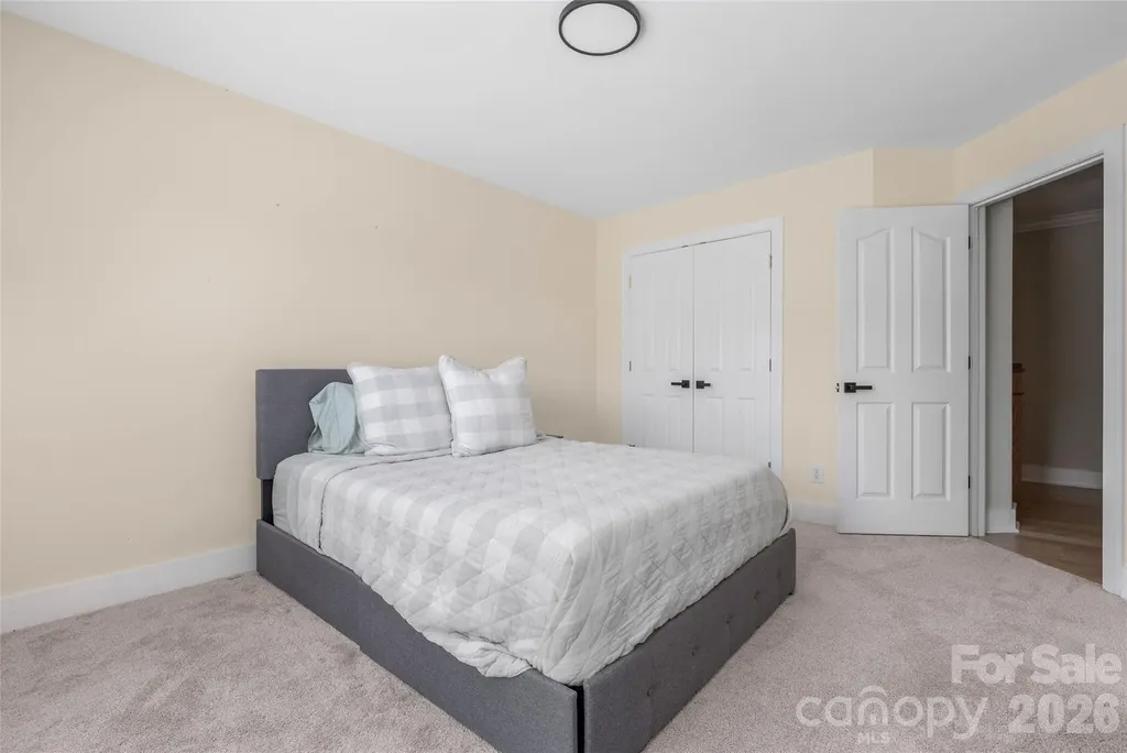 5434 Stallworth Drive Charlotte NC 28226